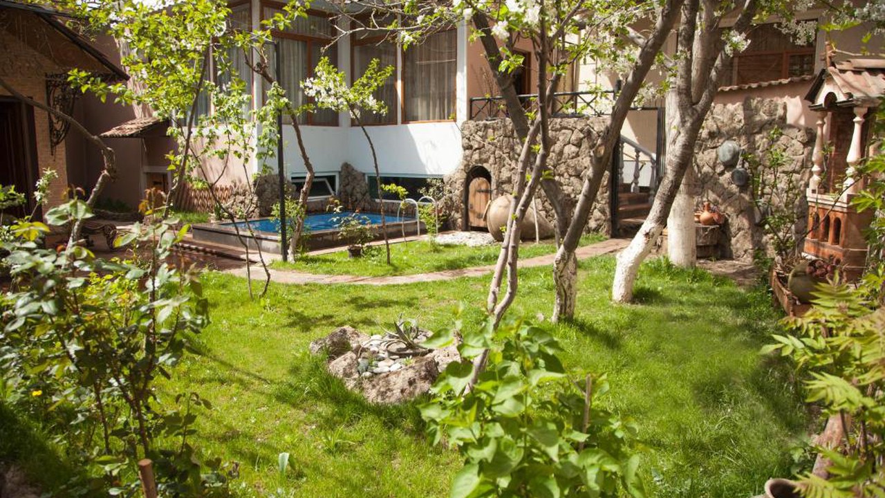 Visit Yerevan