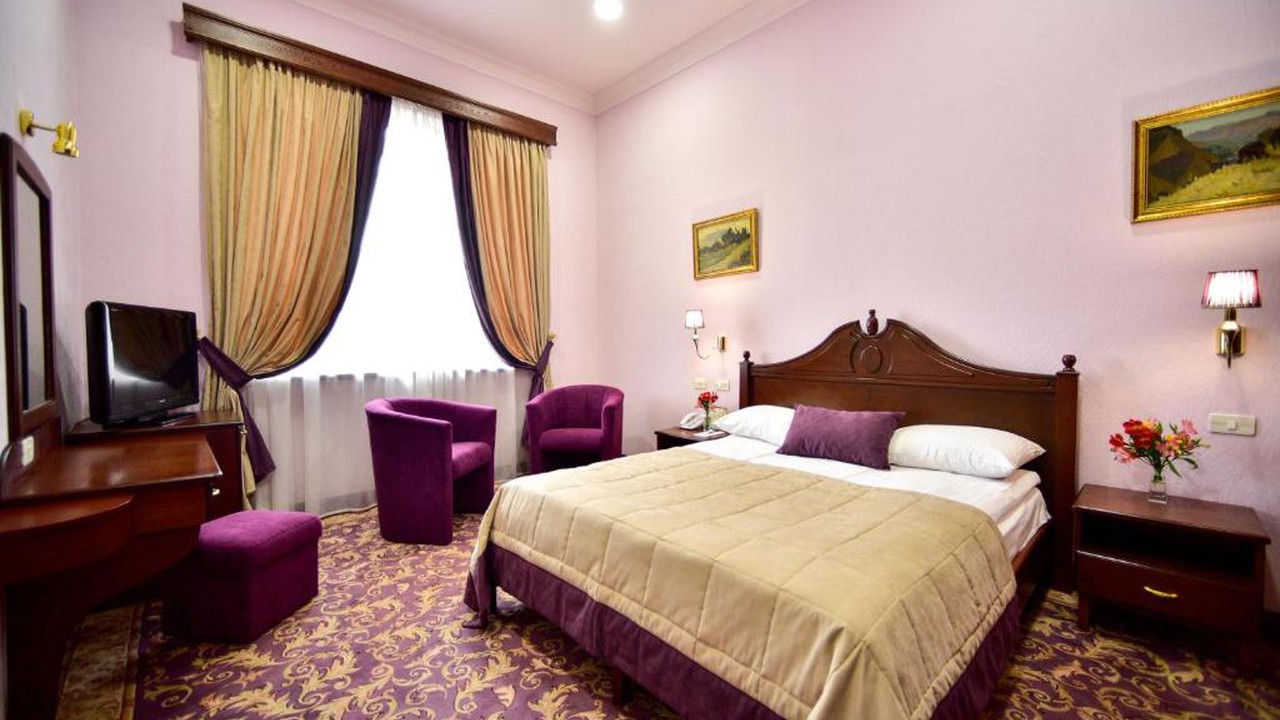 Visit Yerevan