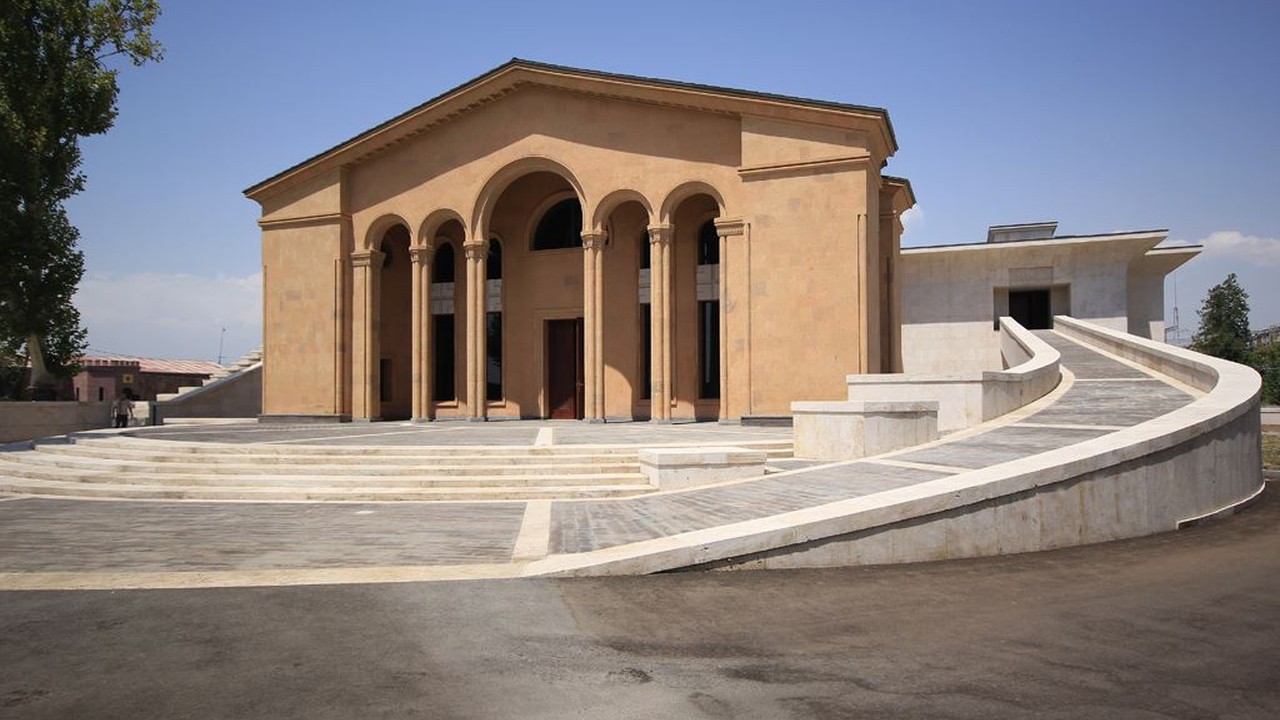 Visit Yerevan