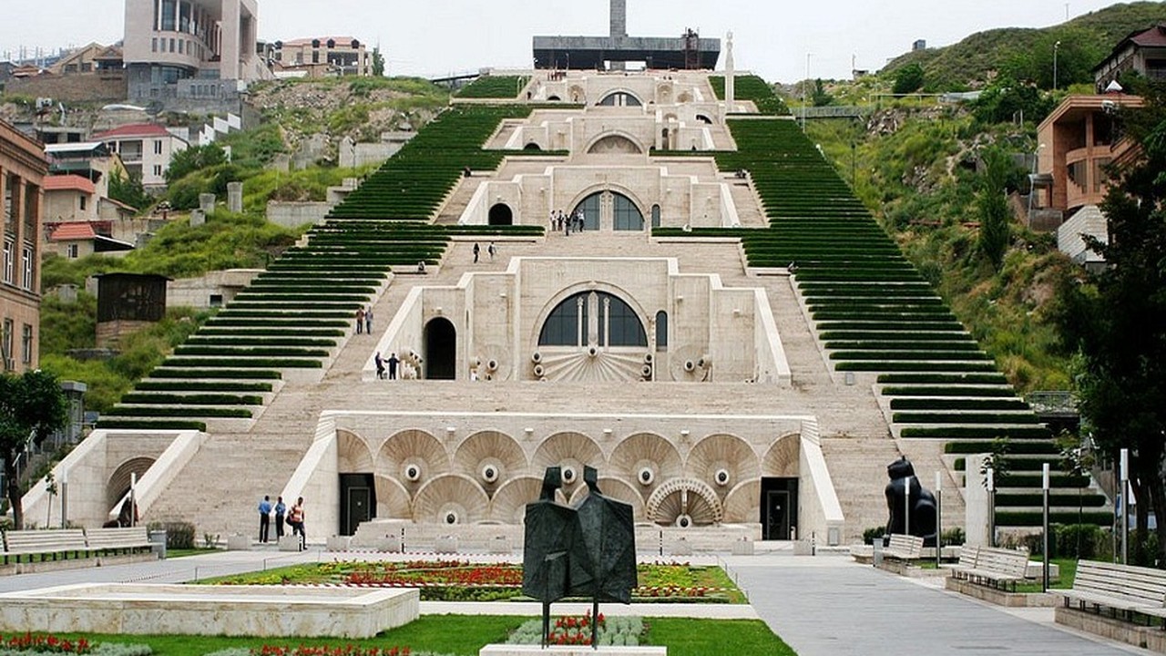 Visit Yerevan