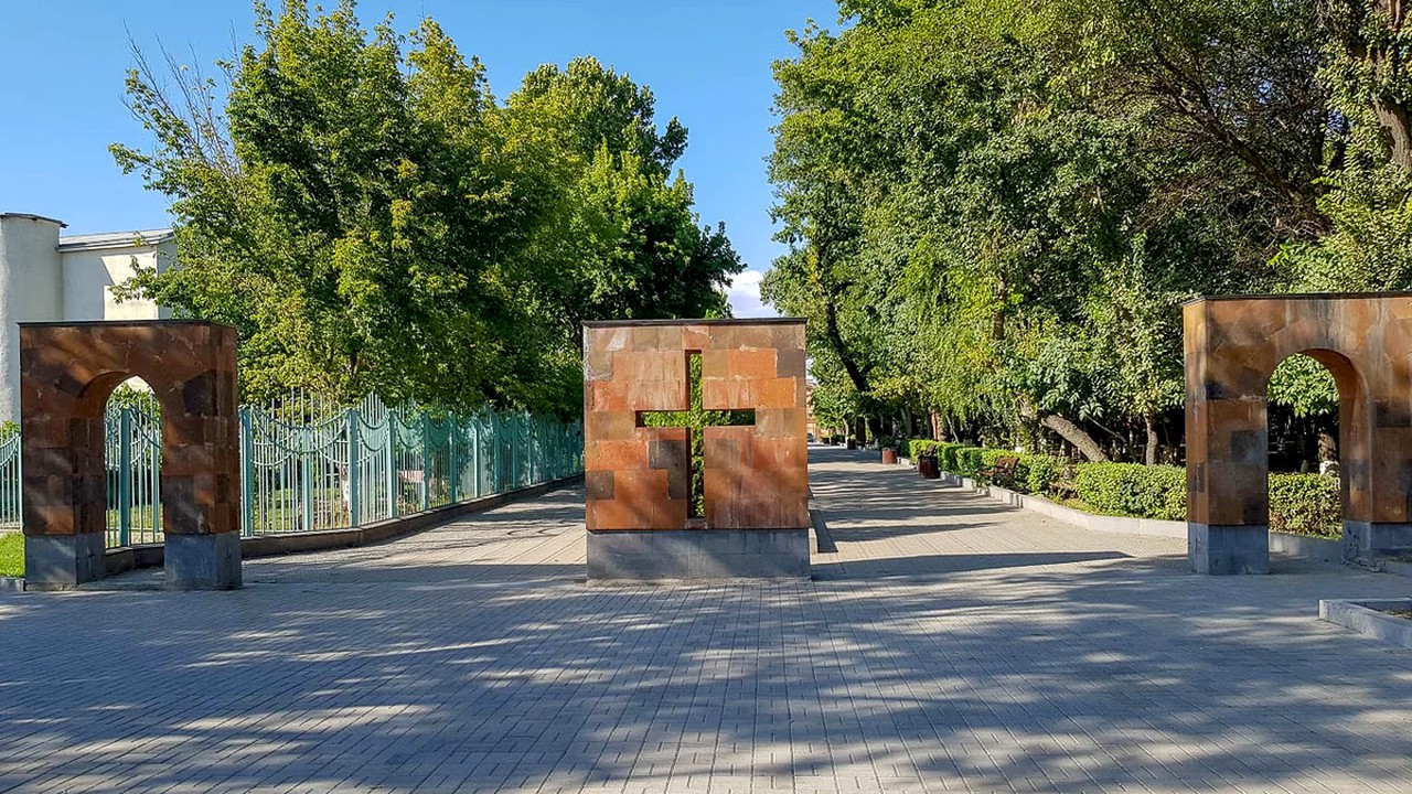 Visit Yerevan