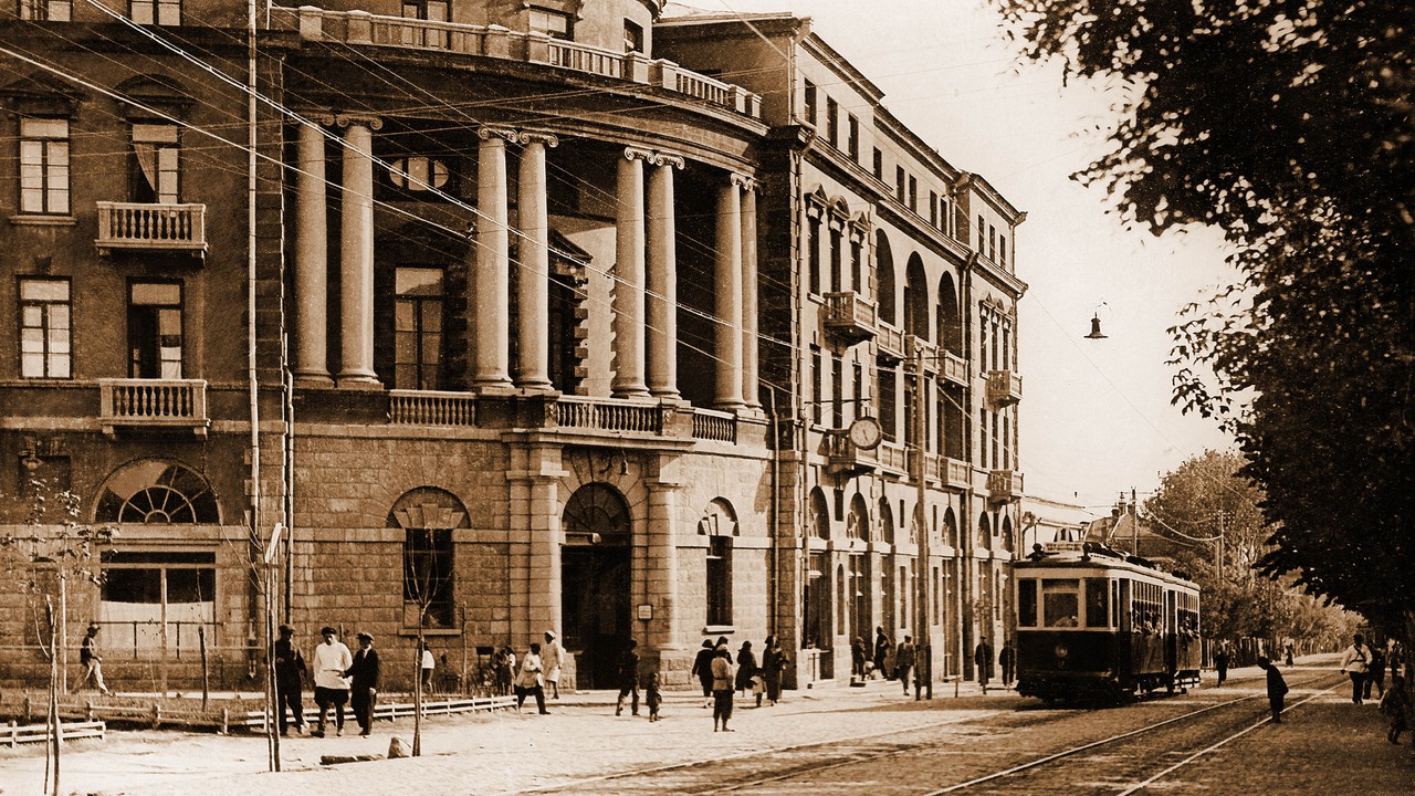 Visit Yerevan